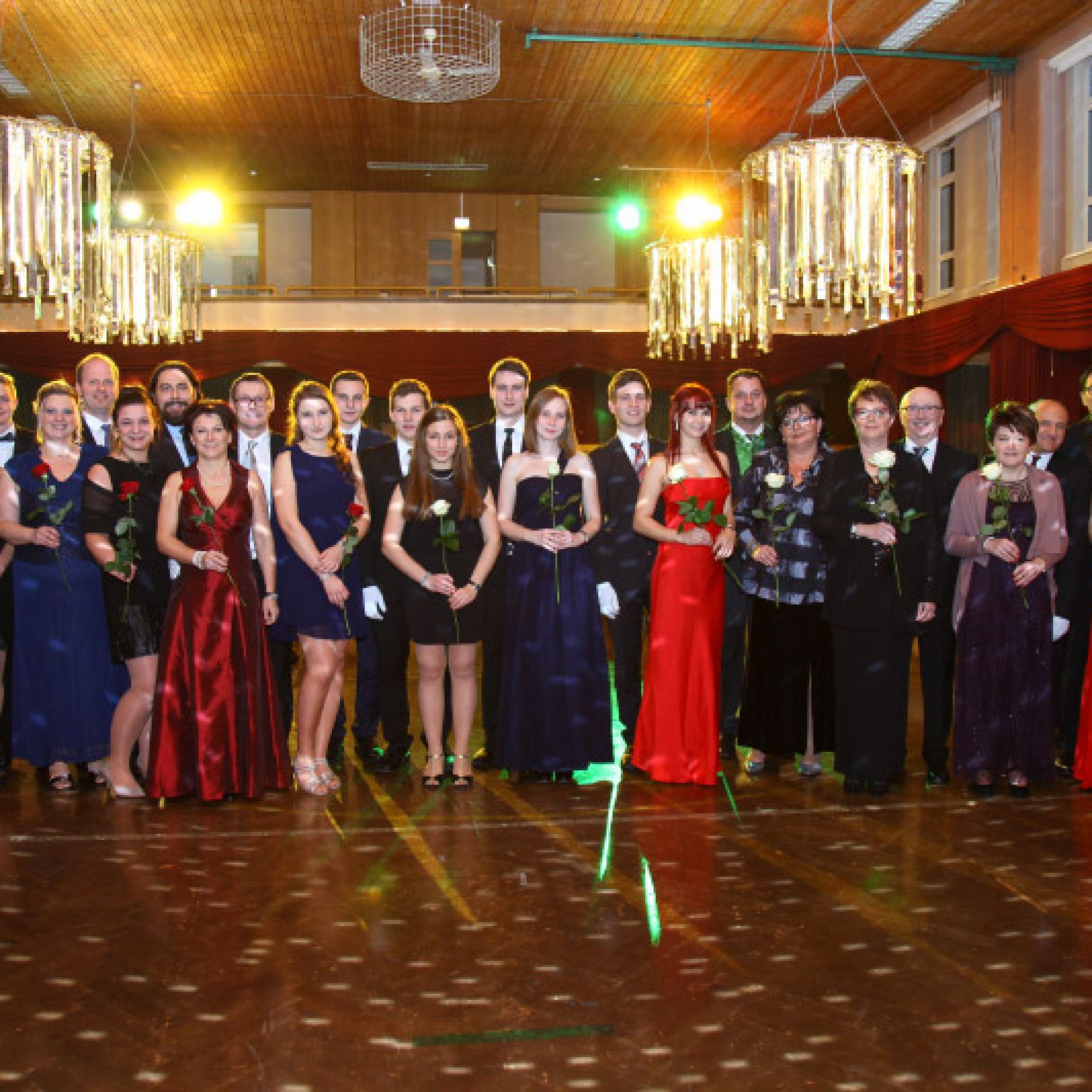 ROT-WEISS-ROT BALL 05.01.2016