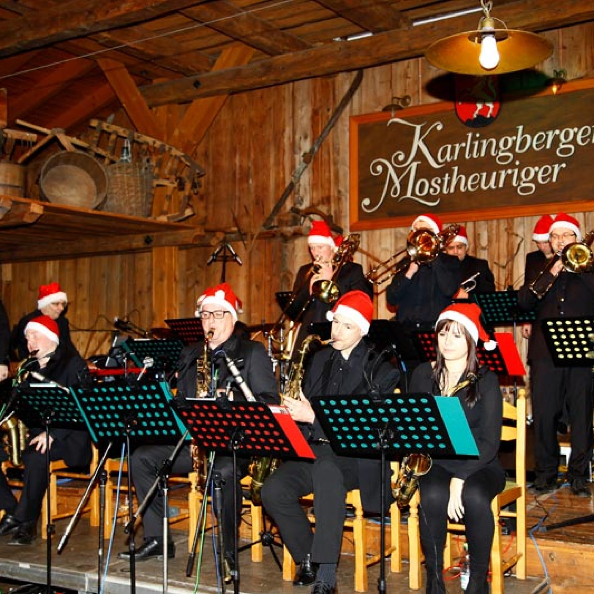A BIG BAND CHRISTMAS