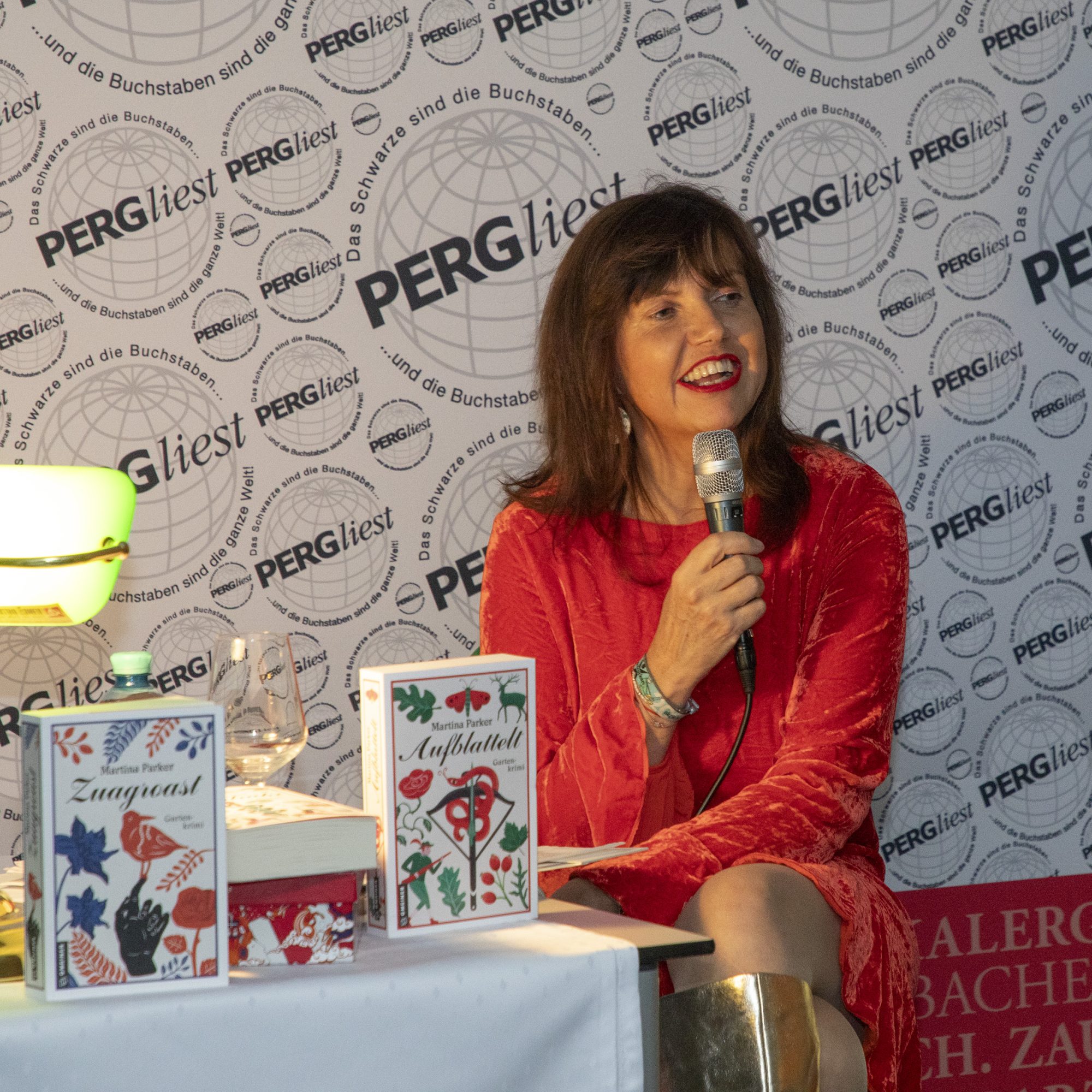 PERGliest Martina Parker
