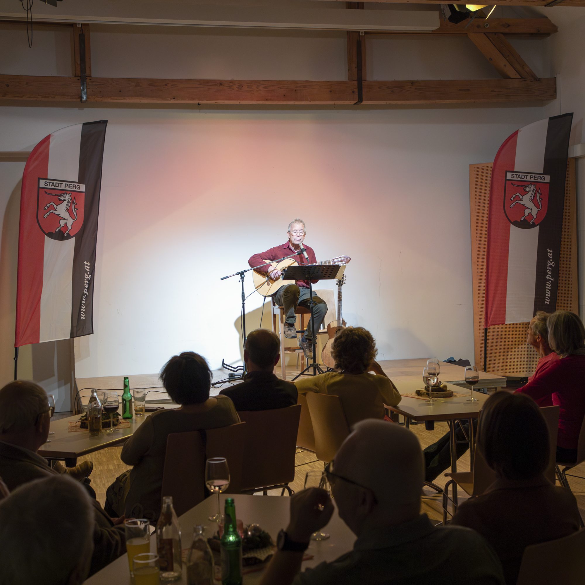 James Clifford – Live im KUZ