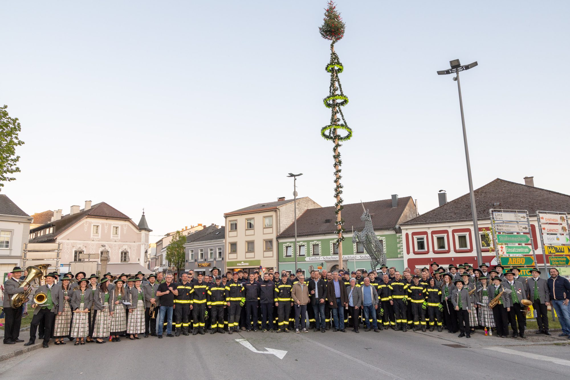 Maibaumfest 2026 in Perg: Starkes Miteinander und gelebte Tradition